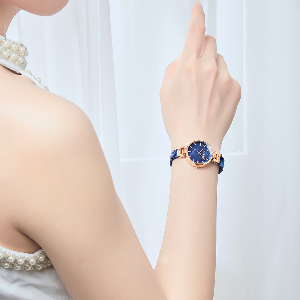 MEGIR Watches for Women Top Brand Fashion Ladies Wristwatch Waterproof Female Quartz Luxury Watch Montre Femme 7025-6